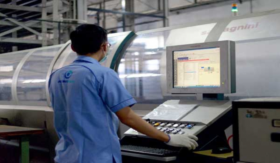 Inline Panel Bender